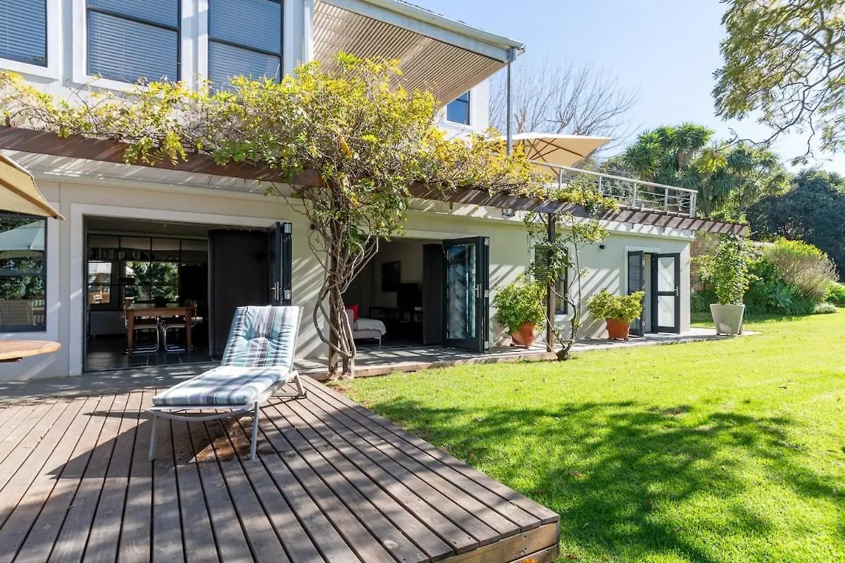 Apartment On Constantia Wine Route Cape Town